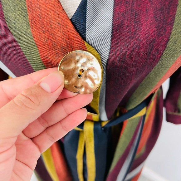 NWOT STRIPE MID SLEEVE BUTTON MUTLICOLOR DRESS - Picture 5 of 8